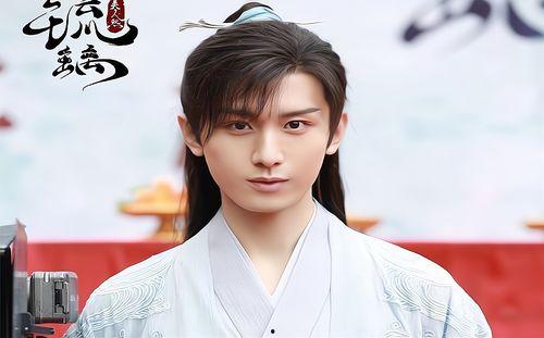 圈内人士爆料成毅袁冰妍,甜蜜互动引粉丝热议 第2张 圈内人士爆料成毅袁冰妍,甜蜜互动引粉丝热议 第2张