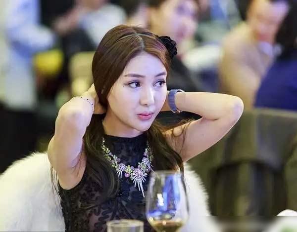 郭美美爆料视频,娱乐圈惊人内幕大曝光 第2张 郭美美爆料视频,娱乐圈惊人内幕大曝光 第2张