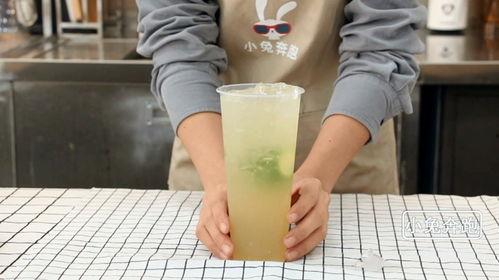 奶茶视频爆料怎么做的呢,揭秘自制奶茶的神奇秘方 第2张 奶茶视频爆料怎么做的呢,揭秘自制奶茶的神奇秘方 第2张