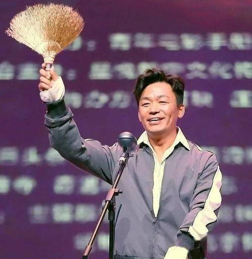 娱乐圈最新爆料王宝强,真相背后引人深思  第1张 娱乐圈最新爆料王宝强,真相背后引人深思  第1张