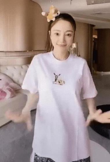 白色爽在线观看视频,揭秘神秘世界,畅享视觉盛宴 第2张 白色爽在线观看视频,揭秘神秘世界,畅享视觉盛宴 第2张